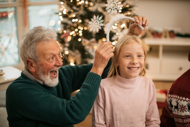 How to Deal With Toxic Family During the Holidays.