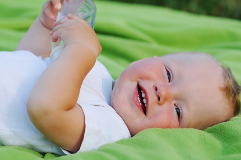 The Benefits of Using Glass Baby Bottles